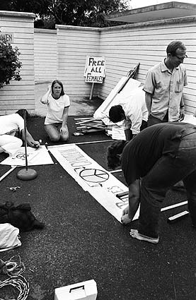 marchapr71_064