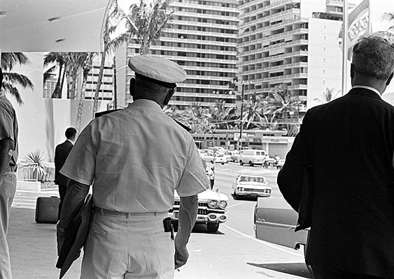 ilikai1967_036