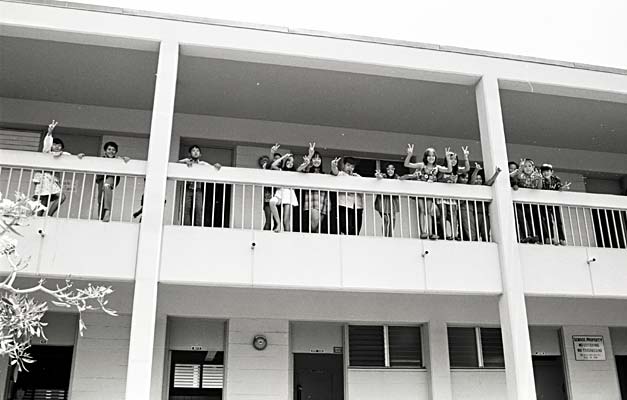 uhmay71_023